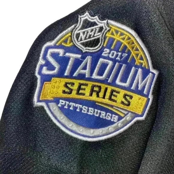 PHL FLYERS Simmonds Jersey #17 - Stadium Series w/Snider Patch Size SP MSRP $238 - Picture 4 of 5